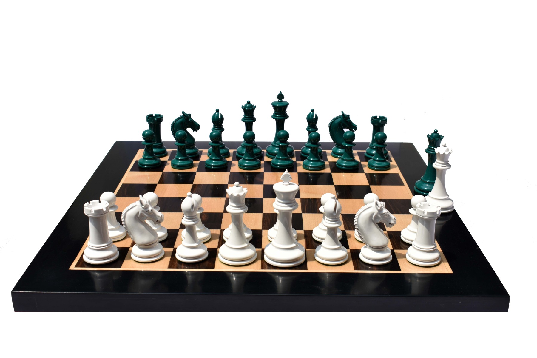 white queen chess piece