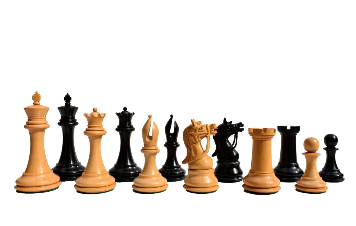 Antarctica Series Chess Pieces Boxwood & Ebony 4" King-0