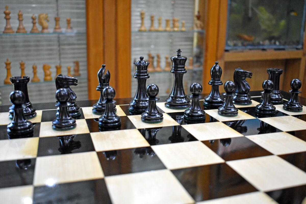 1880-85 Lasker Series Timeless Chess Pieces Boxwood & Ebony 3.5" King-2147