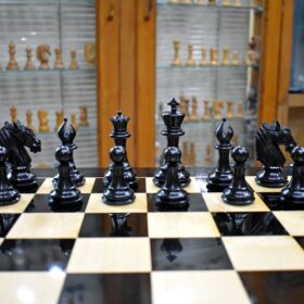 Ambassador Series Chess Pieces Boxwood & Ebony 3.75" King-3048