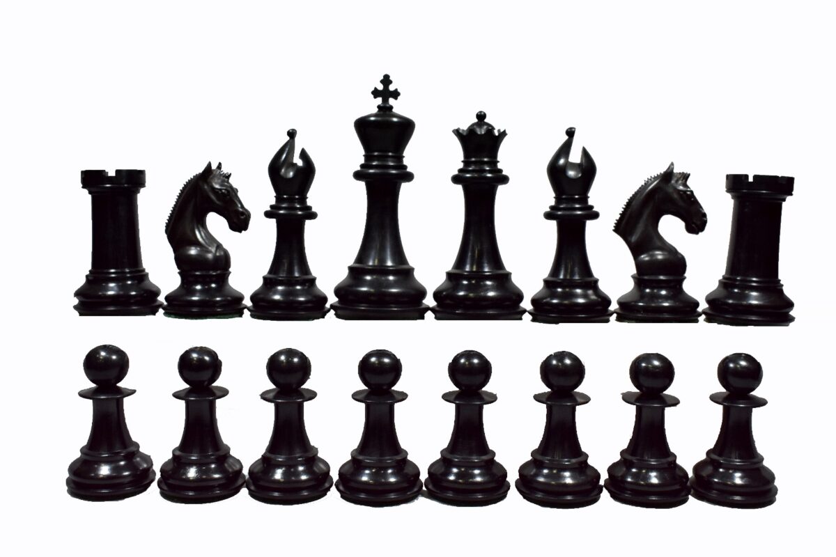 Arabian Series Chess Pieces Boxwood & Ebony 4.4" King-3035