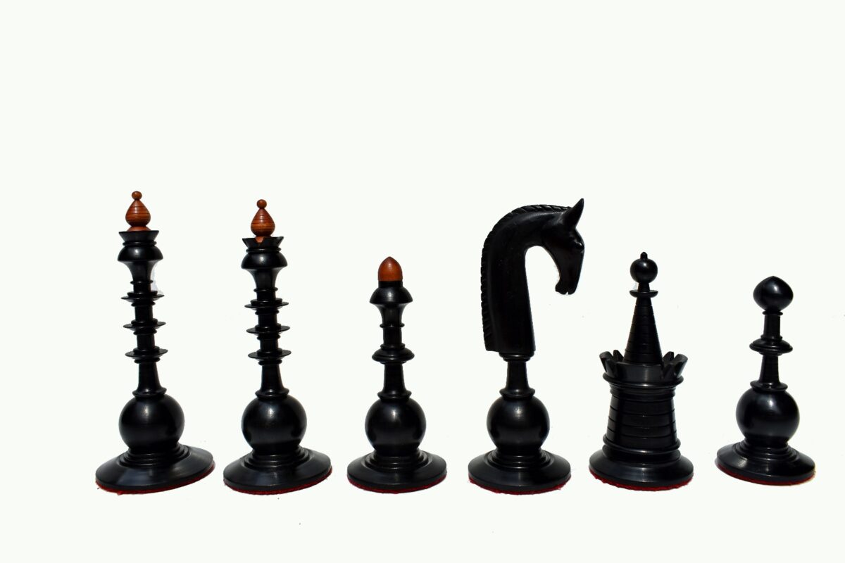 Dutch 8th Century Chess Pieces Antiqued Boxwood & Ebony 4.5" King-2131