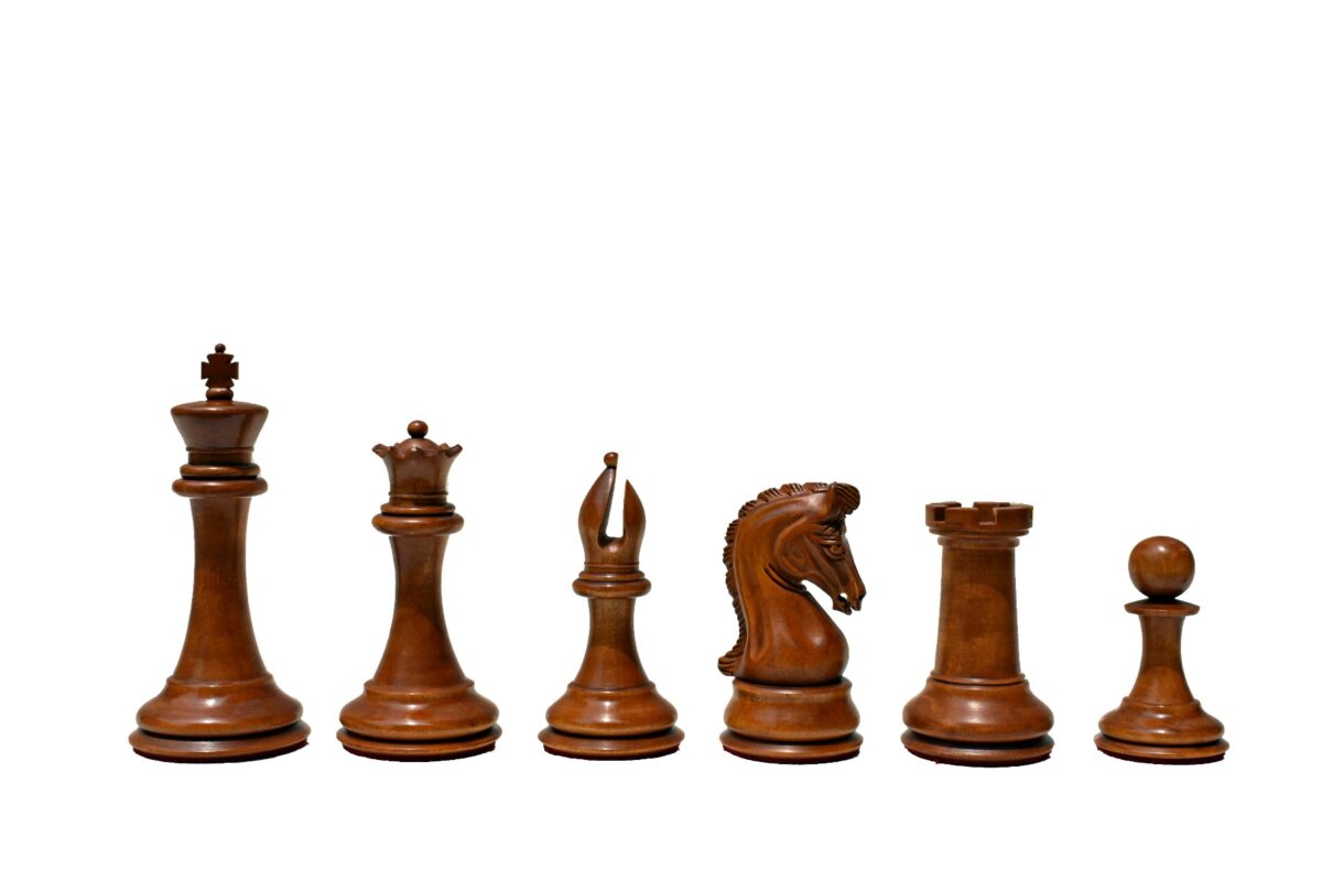 Imperial Series Timeless Chess Pieces Antiqued Boxwood & Ebony 4" King-2016