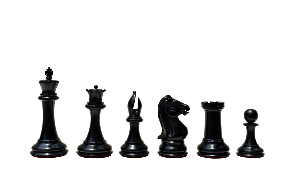 Jaques Morphy Style 1849 Cook Type Knight Chess Pieces Antiqued Boxwood & Ebony 4" KIng-2114