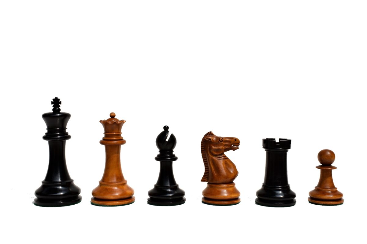 Zukertort 1875-1880 Jaques Series Chess pieces Antiqued Boxwood & Ebony 4" King-2005