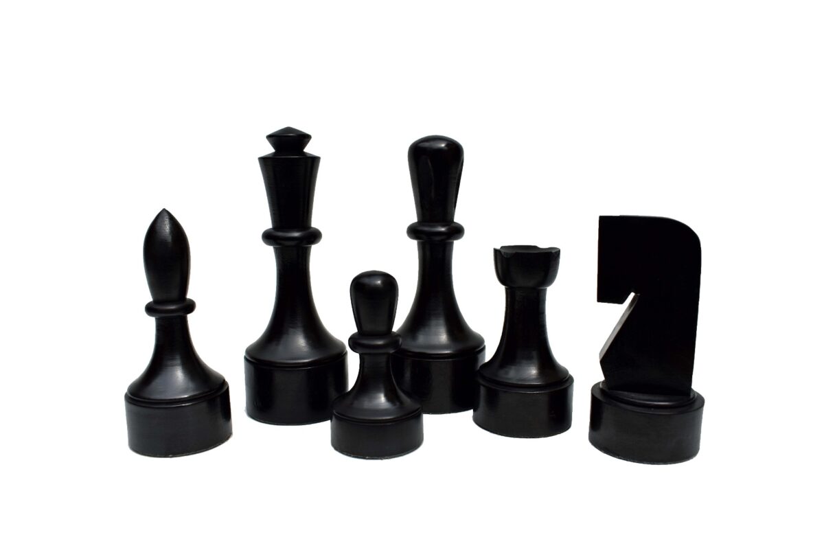 Northern Art Chess Pieces Boxwood & Ebonized 3.75" King-1856