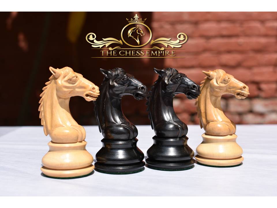 The Mustang Series Chess Pieces Boxwood & Ebony 4.4" King-2622