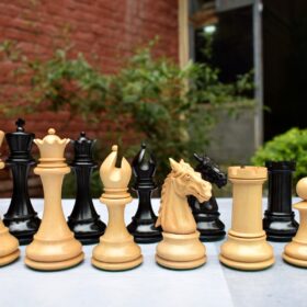 St John Series Chess Pieces Matte Finish Boxwood & Ebony 4.4" King-2701