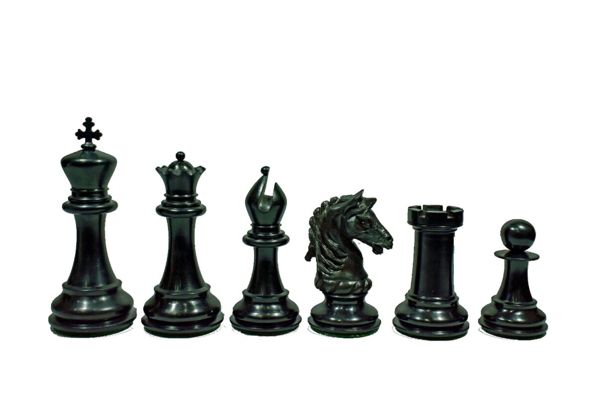 Sebastian Series Chess Pieces Matte Finish Boxwood & Ebony 4.4" King-2686