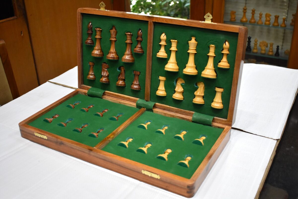 Club Series Chess Set Boxwood & Sheesham 3.75" King with 1.88" Square Folding Chess Board-3990