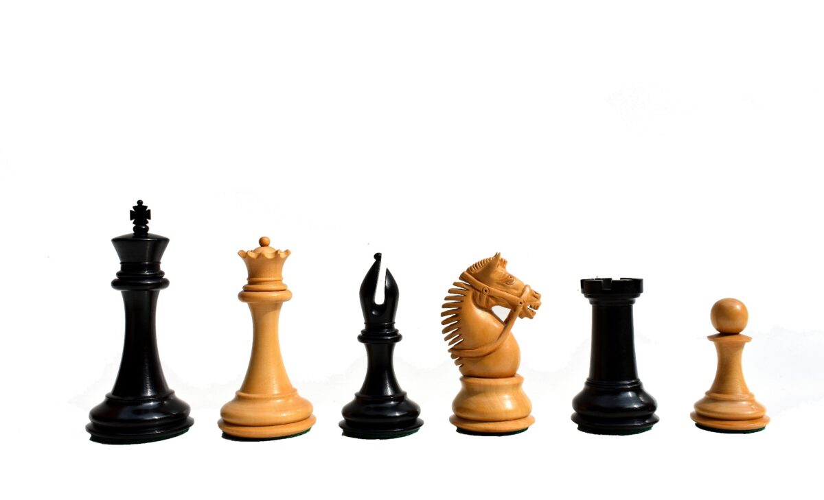 American Staunton Chess Set Boxwood & Ebony 4" KIng with 2.25" Square Tournament Series Chess Board-3872