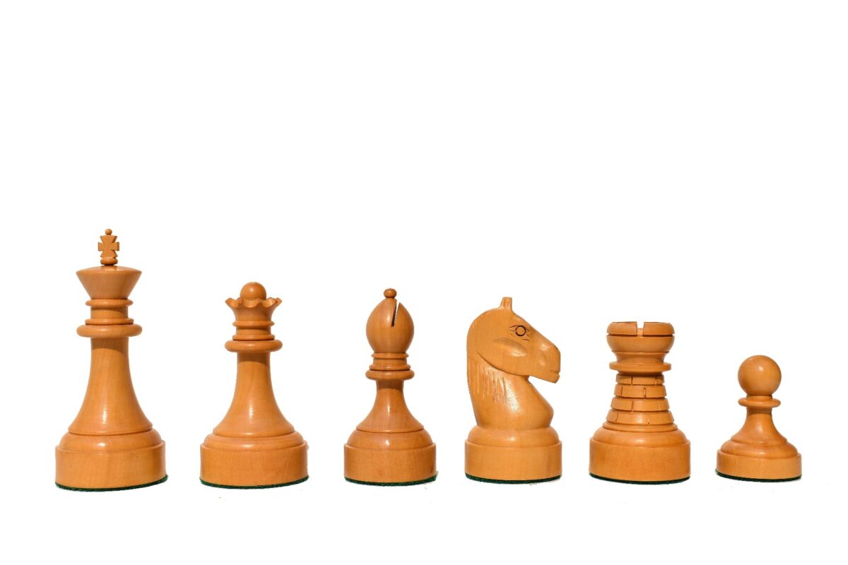 Mechanics Institute Series Chess Set Boxwood & Sheesham 4.25" King with 2.25" Square signature Series Chess Board-4028