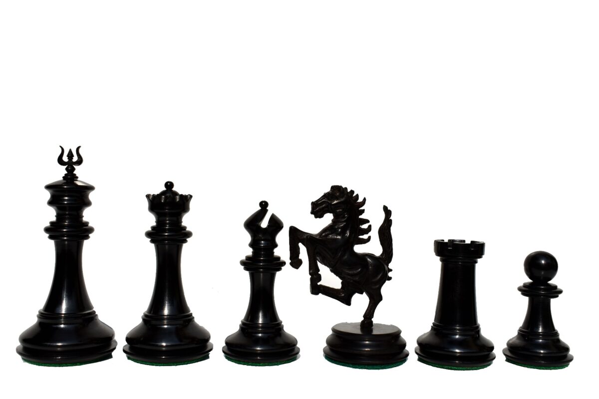 Ferrari Series Chess Pieces Boxwood & Ebony 4.4" King-5081