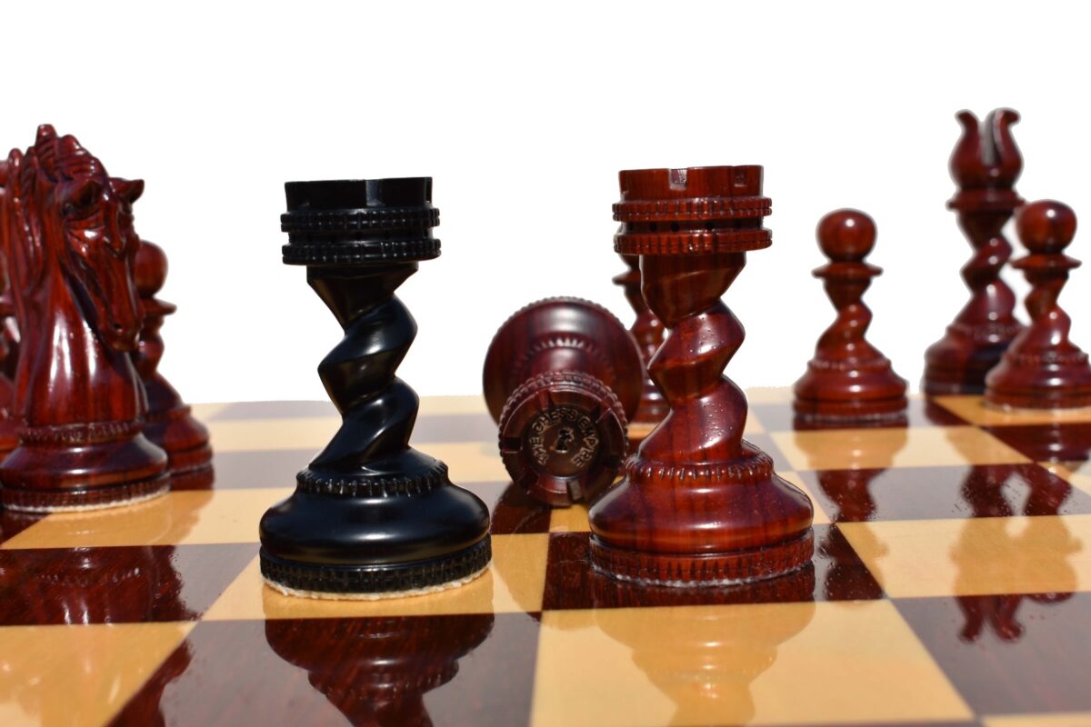 The Goliath Series Chess Pieces Ebony & padauk Prestige 4.5" King-4772