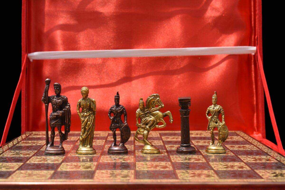 Roman Art Series Chess Set Solid Natural Brass & Copper Color Brass 3.25" King with Chess Board & chess storage-0