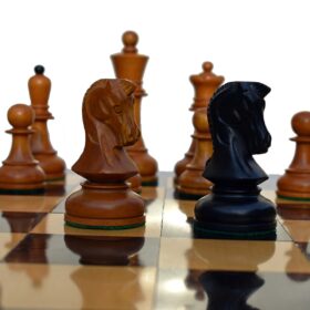 Dubrovnik Series Chess Pieces Antiqued Boxwood & Ebonized 4" King-5171