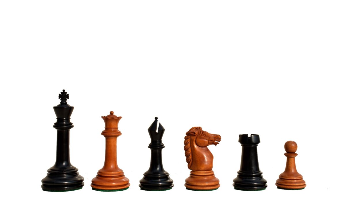 1890- Royal Staunton chess Pieces BCC reproduction Antiqued Boxwood & Ebony 4.4" King-6083