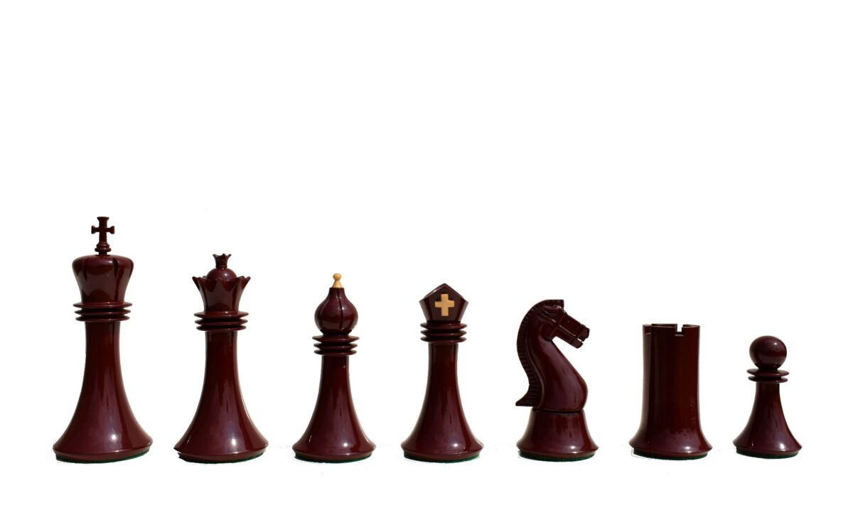 The Capablanca Chess Series-- Chess Pieces Boxwood Lacquered & Burgundy Lacquered 4.25" King-6042