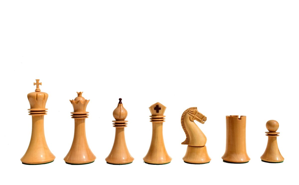 The Capablanca Chess Series-- Chess Pieces Boxwood Lacquered & Burgundy Lacquered 4.25" King-6041