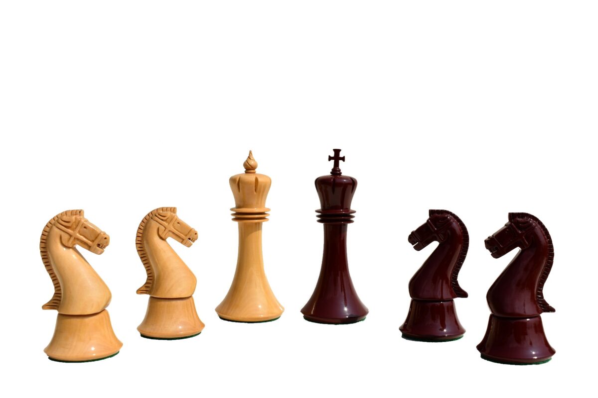 The Capablanca Chess Series-- Chess Pieces Boxwood Lacquered & Burgundy Lacquered 4.25" King-6043