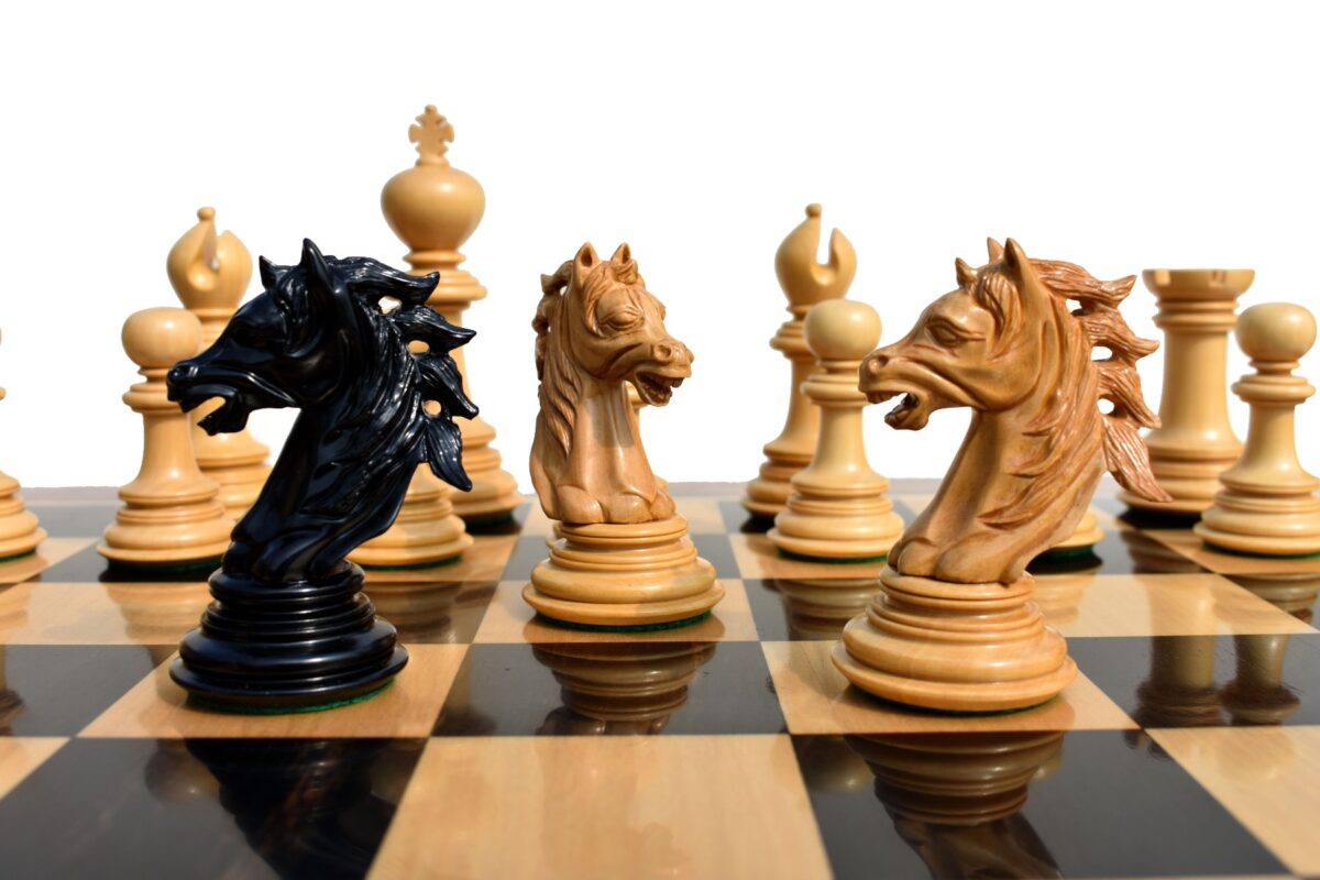 Royal Admiral Series Chess Pieces Boxwood & Ebony (Matte Finish) 4.4" king-6154