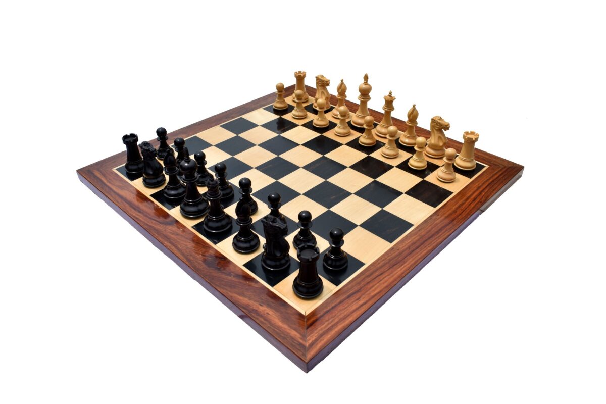 The Royal Knight Chess Set Boxwood & Ebonized 4" King with 2" Square chess board & storage Box-5691