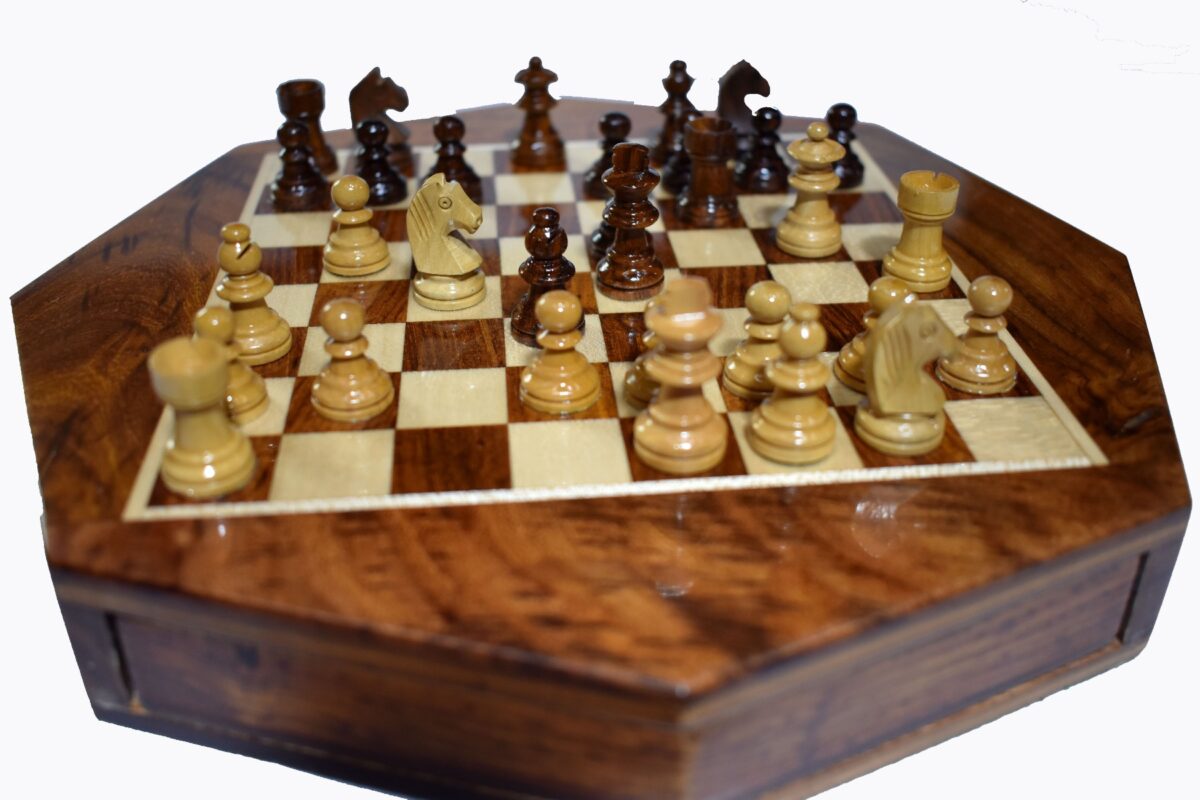 Travel Magnetic Chess set Maple & Sheesham 5" Octagonal-5948