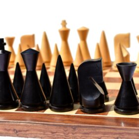 The Classic Art Series Chess set Boxwood & Ebonized 3.9" King with 1.75" Square Chess Board-0