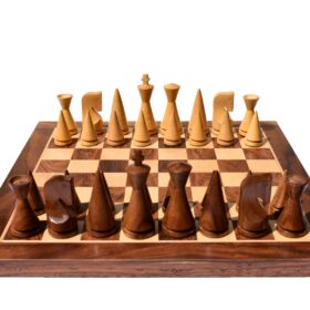 The Classic Art Series Chess set Boxwood & Sheesham 3.9" King with 1.75" Square Chess Board-6217