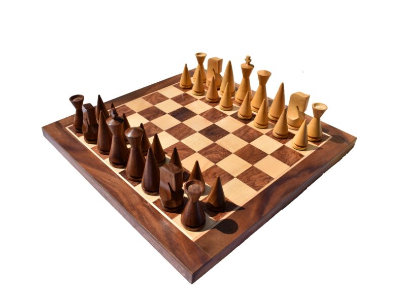 The Classic Art Series Chess set Boxwood & Sheesham 3.9" King with 1.75" Square Chess Board-0