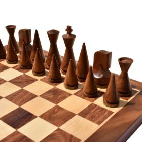 The Classic Art Series Chess set Boxwood & Sheesham 3.9" King with 1.75" Square Chess Board-6221