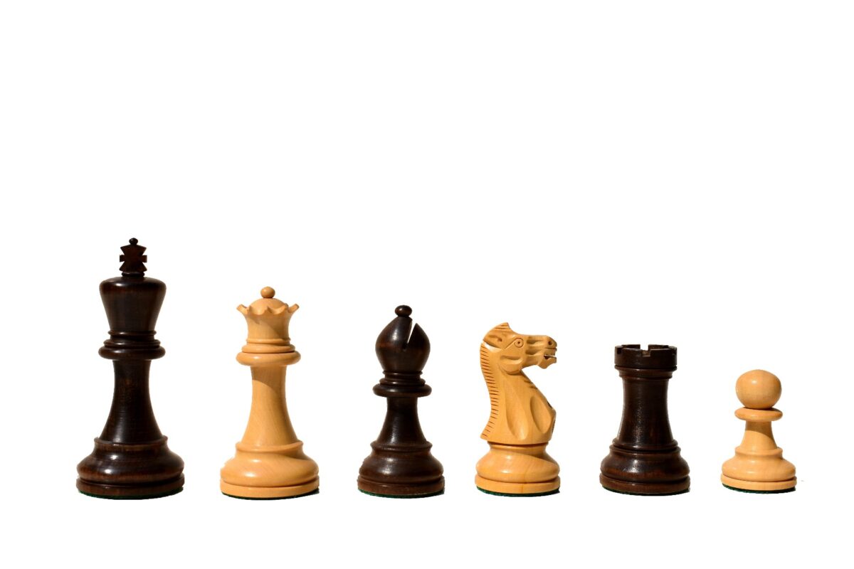 Grandmaster Series chess set Boxwood & Walnut Gilded Boxwood 3.75" King with 18" Chess Board-6401