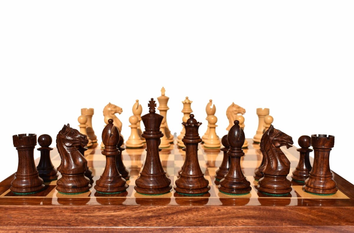 The Fierce Knight Complete chess set Boxwood & Sheesham 4" King with 2" Square chess board-0