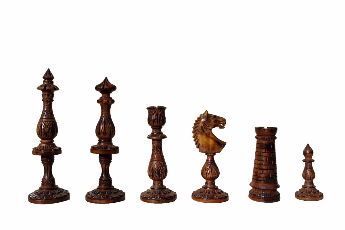 The Marshall Artistic Series Chess Pieces Antiqued Boxwood Burnt & Walnut Gilded Boxwood 5.25" King-6589