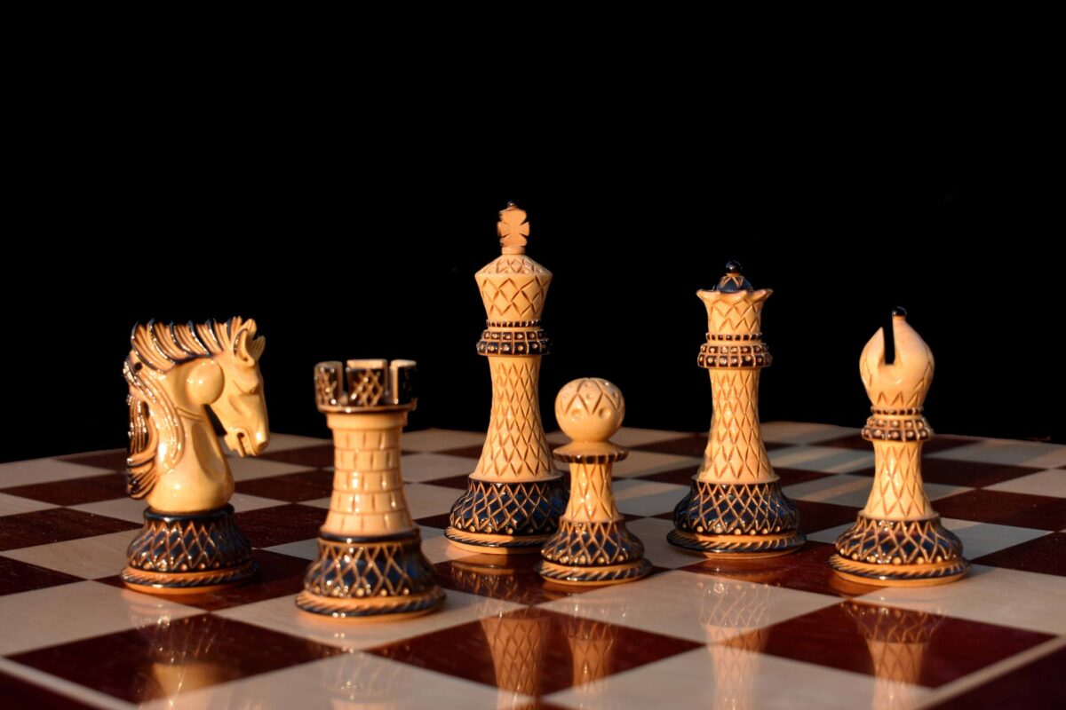 Limited Edition Designer Parker Series Chess Pieces Boxwood Burnt High Glossy 4" King-6761