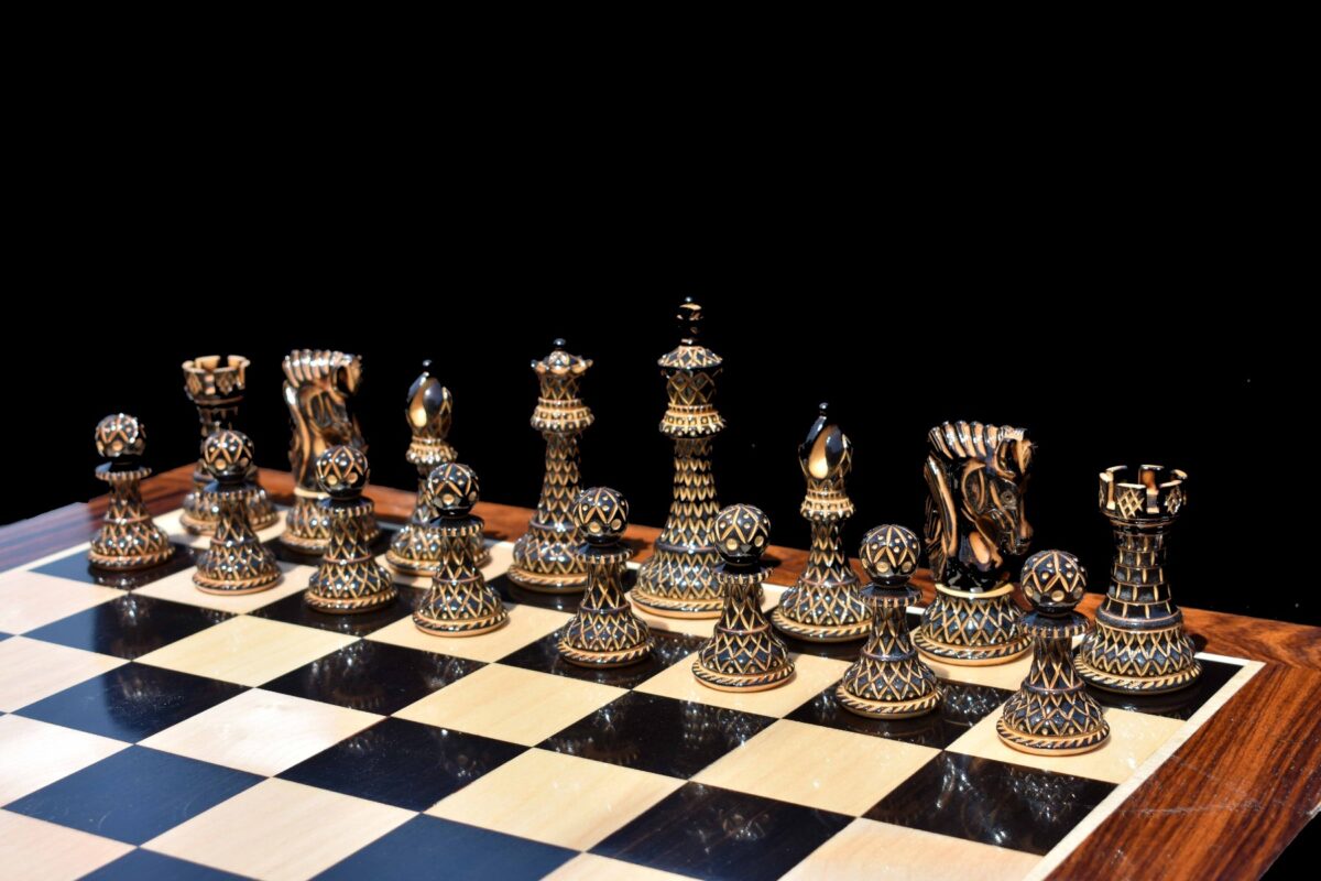 Limited Edition Designer Parker Series Chess Pieces Boxwood Burnt High Glossy 4" King-7398