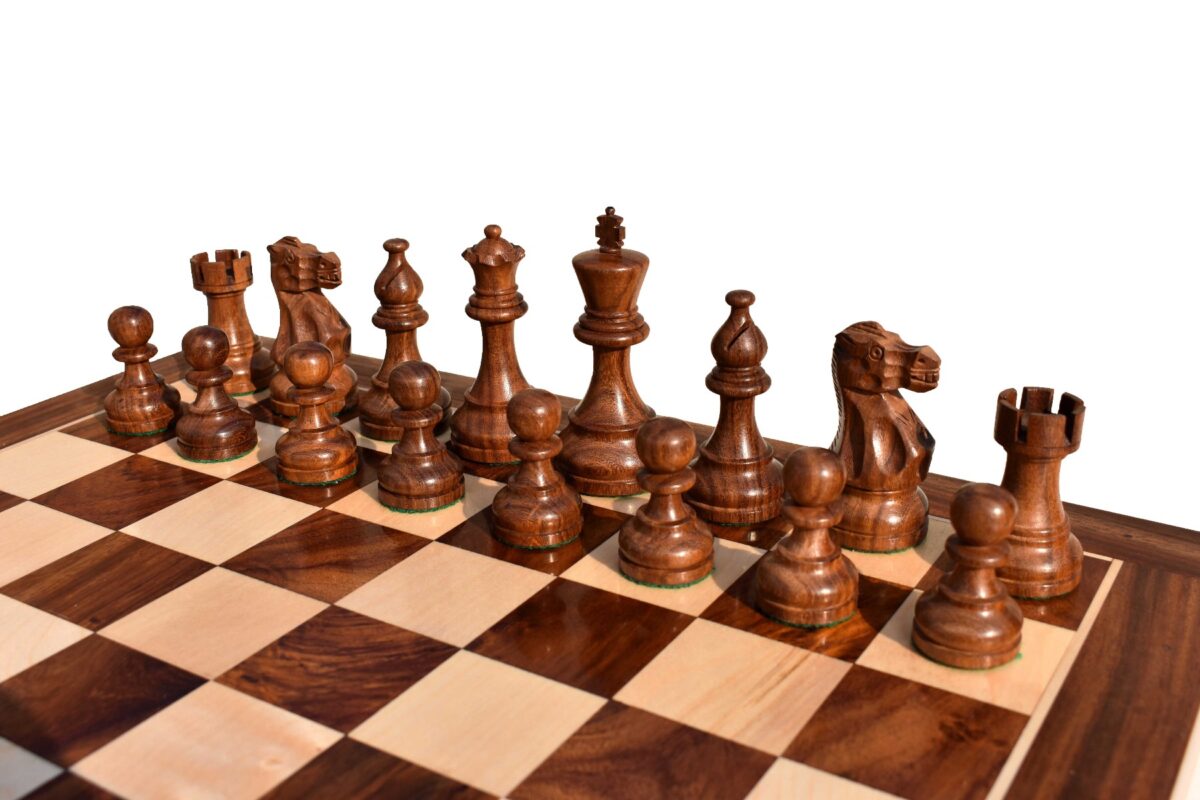 The American Series Chess Set Boxwood & Sheesham 3.75" King with 18" Chess Board-6830