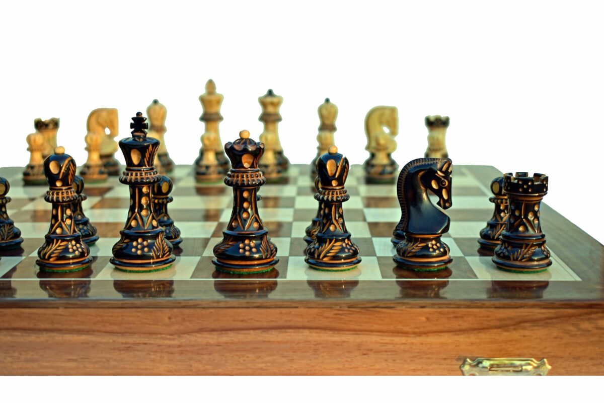 Yugoslavia Boxwood Burnt high glossy chess set 3" King with 16" chess board-6765