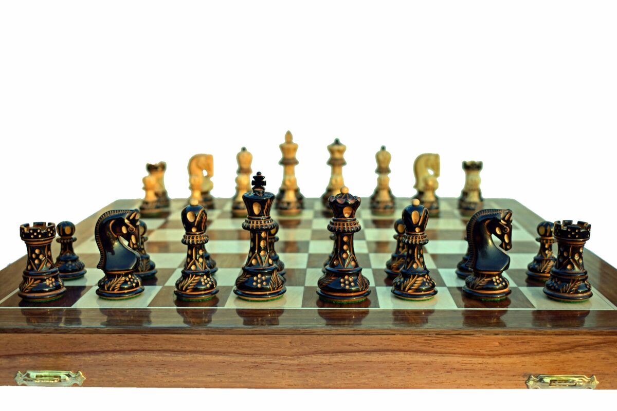 Yugoslavia Boxwood Burnt high glossy chess set 3" King with 16" chess board-6766