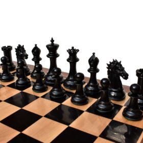 The Alexander Stallion Chess set Boxwood & Ebony 4.4" King with 2.25" Square Chess Board-6966