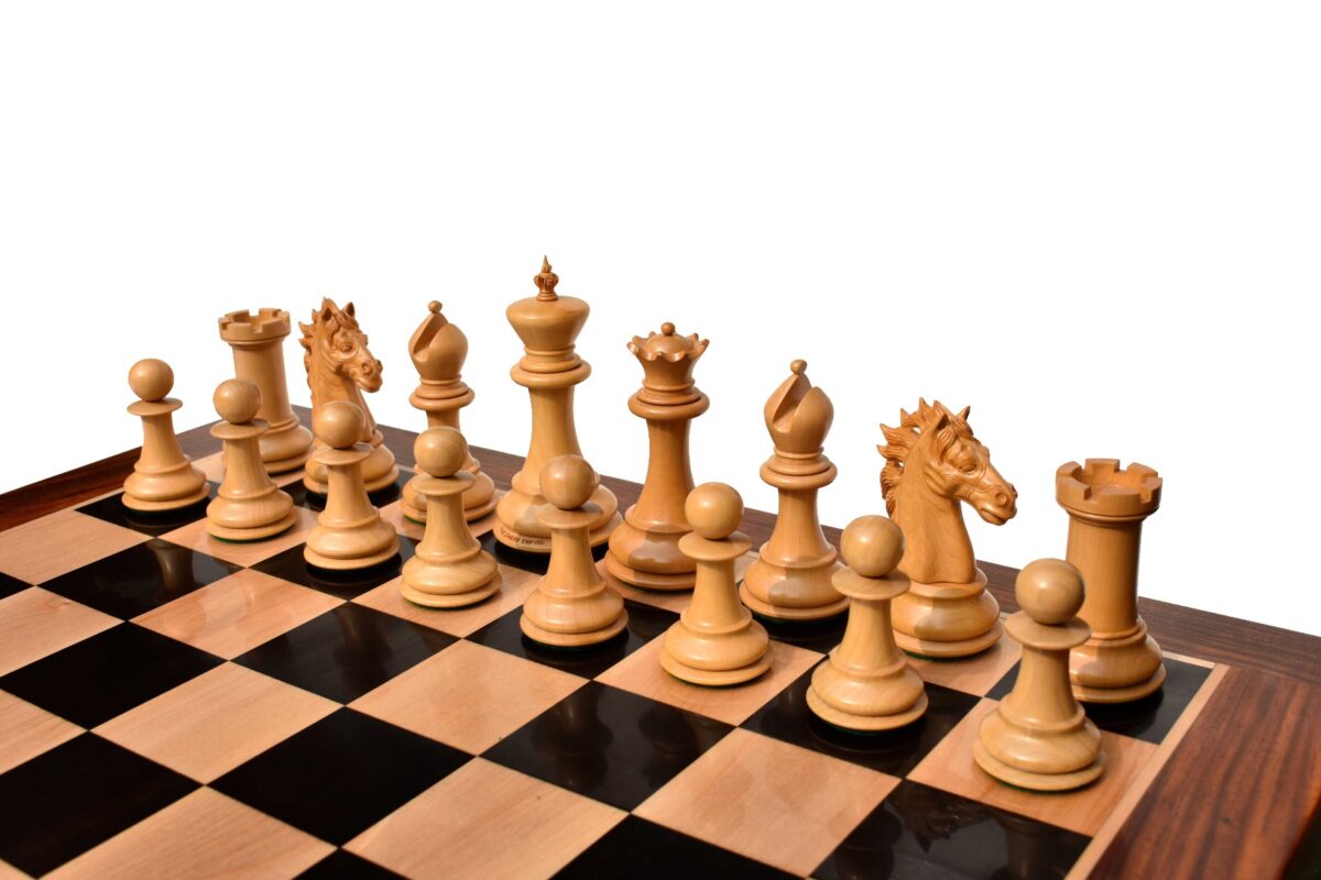 The Alexander Stallion Chess set Boxwood & Ebony 4.4" King with 2.25" Square Chess Board-6964