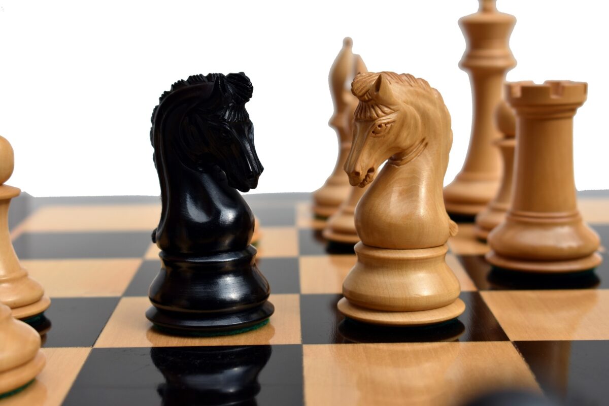 Imperial Series Chess Pieces Boxwood & Ebony 3" King-7006