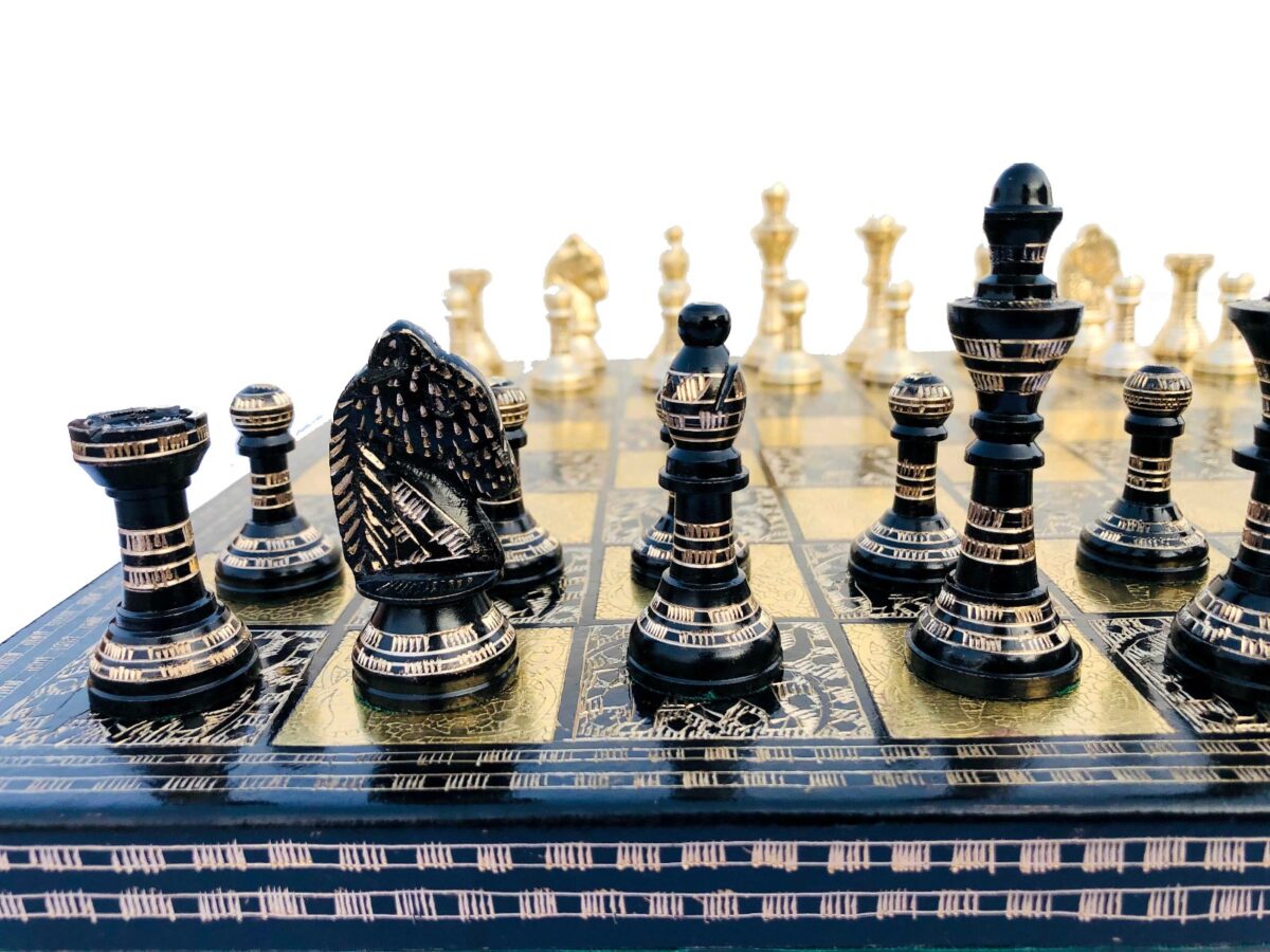 The Mughal Empire brass chess set Brass & Black Coated brass 2.75" King with 14" chess board-6892