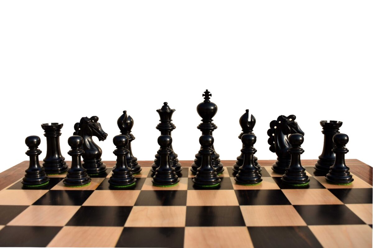 Svadilfari Stallion Series Chess set Boxwood & Ebony 4.4" king with 2.25" Square Chess Board-6923