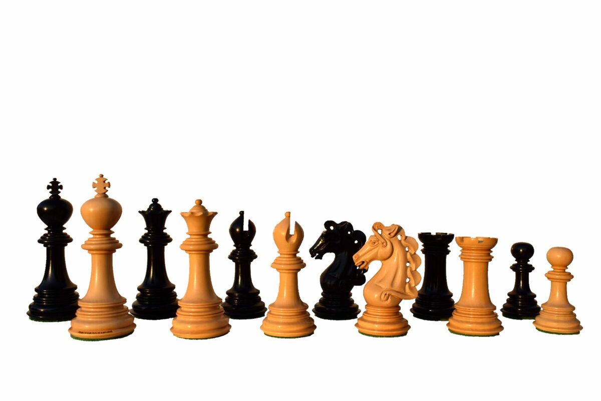 Svadilfari Stallion Series Chess set Boxwood & Ebony 4.4" king with 2.25" Square Chess Board-6917