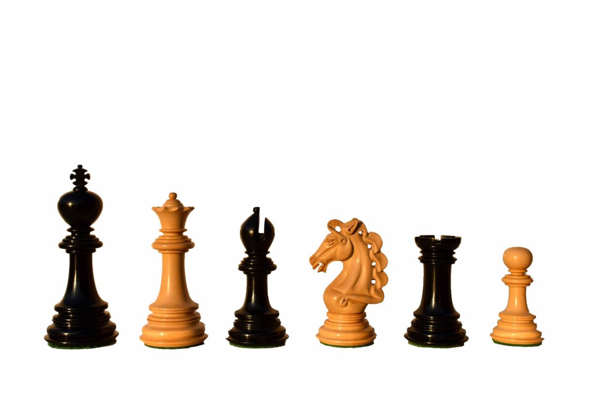 Svadilfari Stallion Series Chess set Boxwood & Ebony 4.4" king with 2.25" Square Chess Board-6919