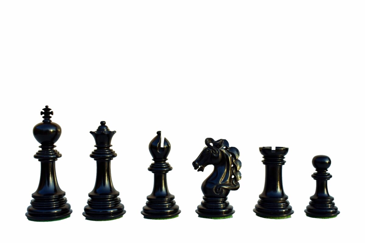 Svadilfari Stallion Series Chess set Boxwood & Ebony 4.4" king with 2.25" Square Chess Board-6920