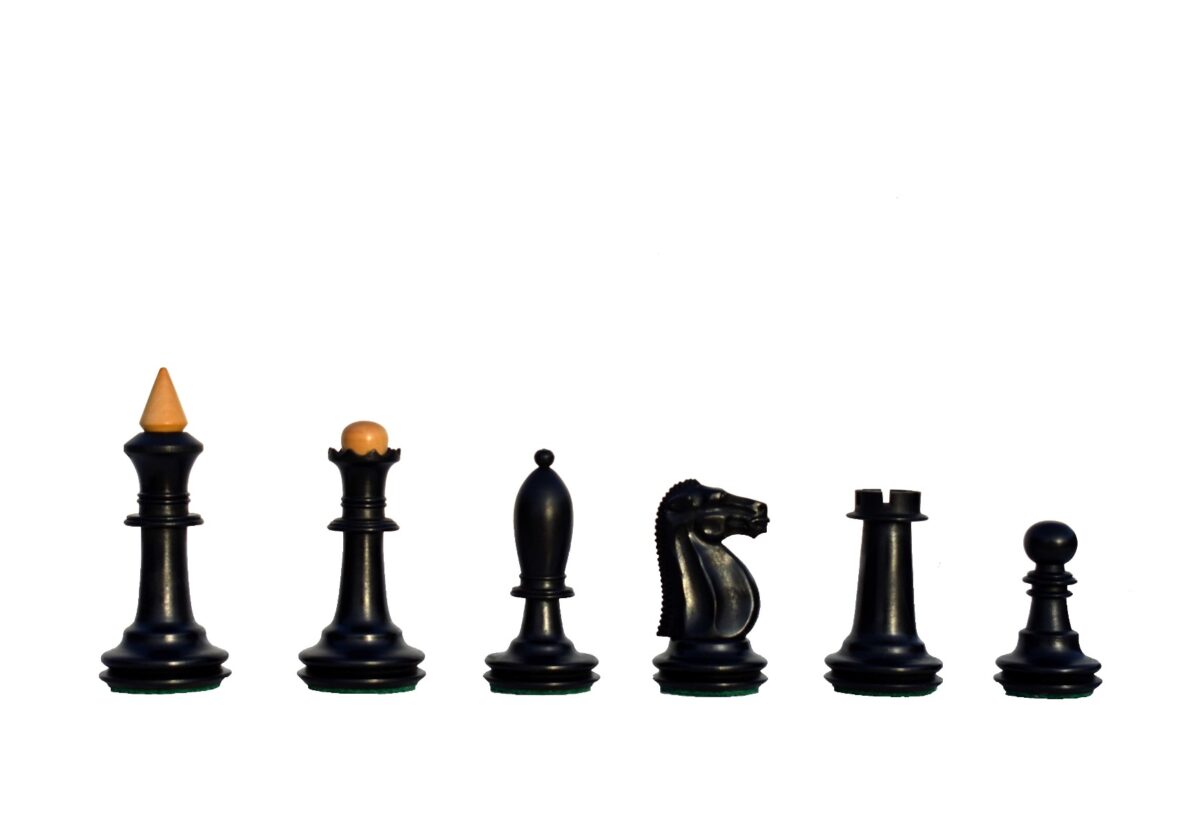 The Shkolnik Series version II soviet reproduction Chess Pieces Boxwood & Ebonized 3.5" King -7192