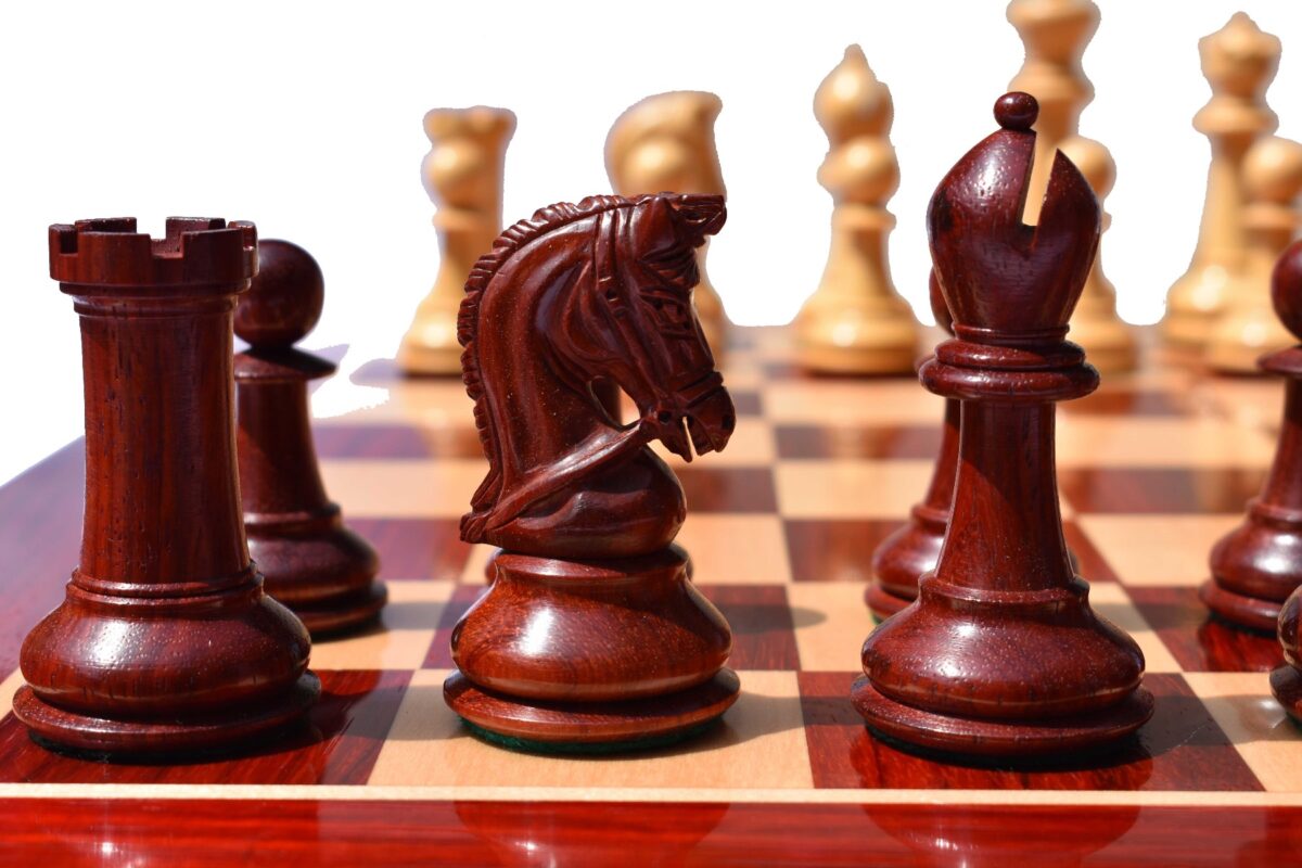 The Sultan Series Chess Pieces Boxwood & Padauk 4.4" King-7158