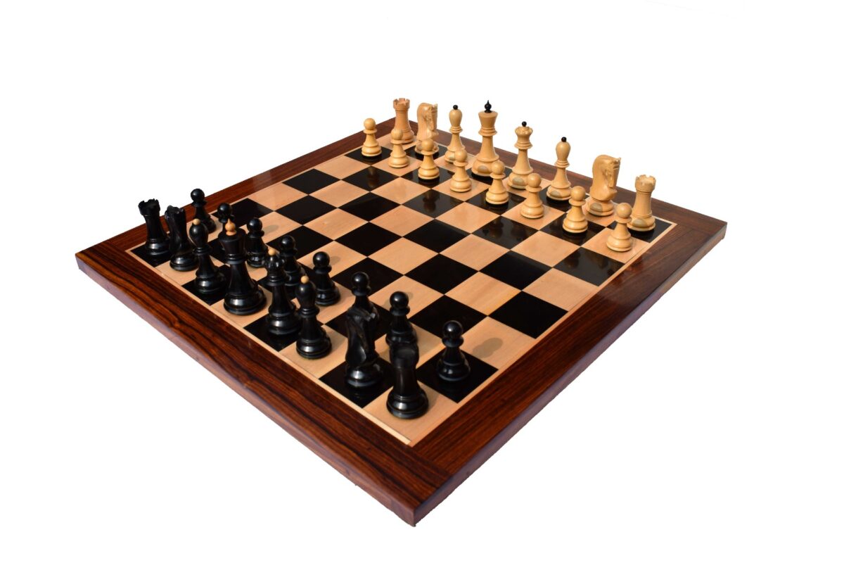 Zagreb 59 Series Chess Set Boxwood & Ebony 3.9" King with 2" Square Chess Board -7342